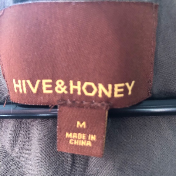 HIVE AND HONEY OLIVE AND GREY JACKET - Picture 5 of 6